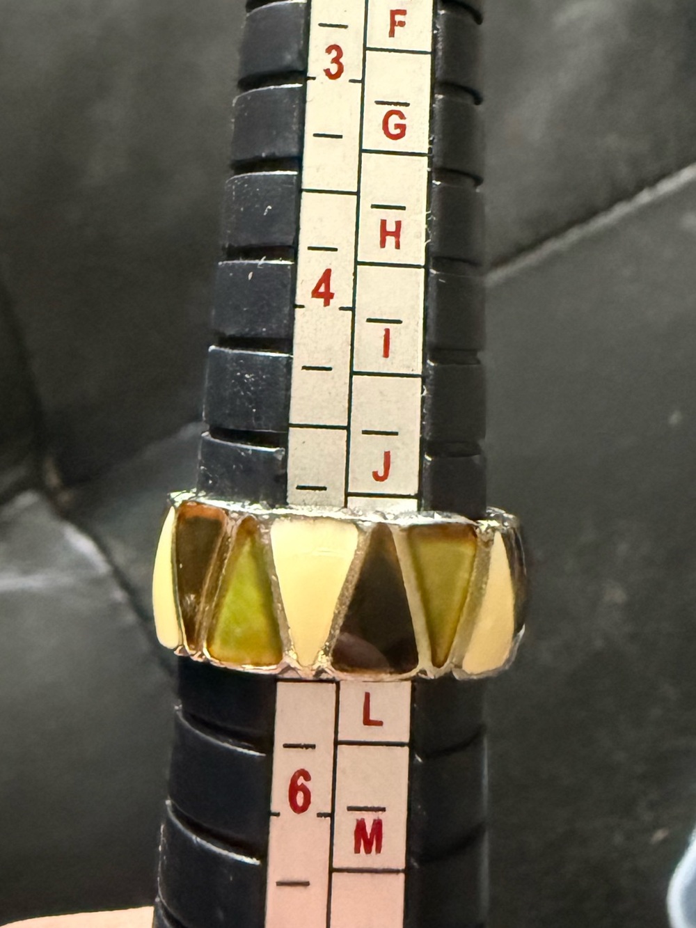 Green Geometric Inlay mood ring Statement Ring size 5 - Picture 2 of 5